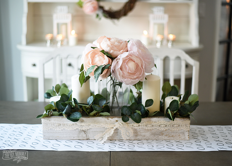 A Romantic & Inexpensive Floral Valentine’s Tablescape